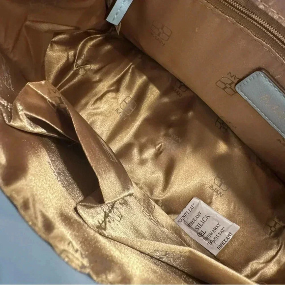 Iman Global Chic Satchel /Crossbody Light Blue Flower Garden Gold Hardware NWOT - Picture 10 of 16